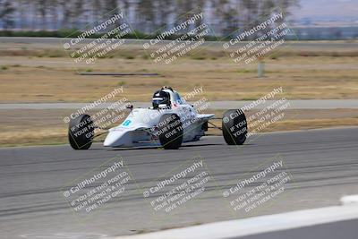 media/Jun-05-2022-CalClub SCCA (Sun) [[19e9bfb4bf]]/Around the Pits/